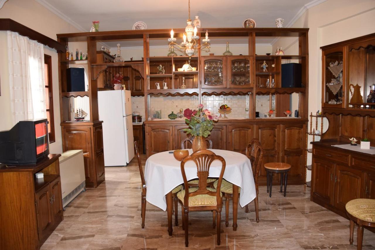 Naoussa Center Cycladic House Apartment Парос Екстериор снимка