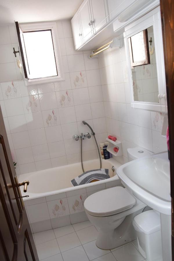 Naoussa Center Cycladic House Apartment Парос Екстериор снимка